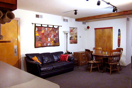 lounge A